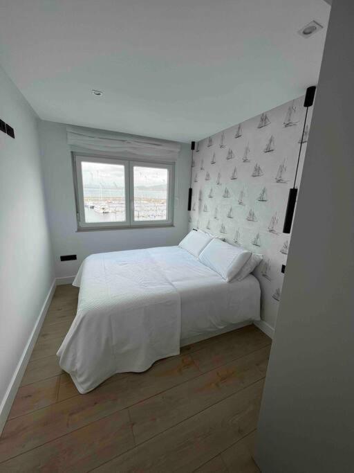 Malecon 47 Apartamento Reformado En Primera Linea Appartement Muxia Buitenkant foto